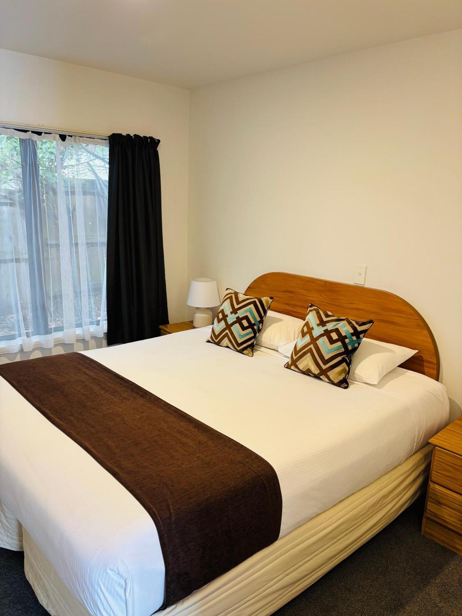 Bush Inn Court Motel Крайстчёрч Экстерьер фото